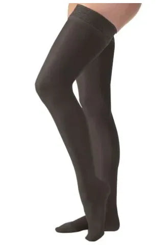 ULTRASHEER 20-30 MEIA-COXA FECHADA PRETA